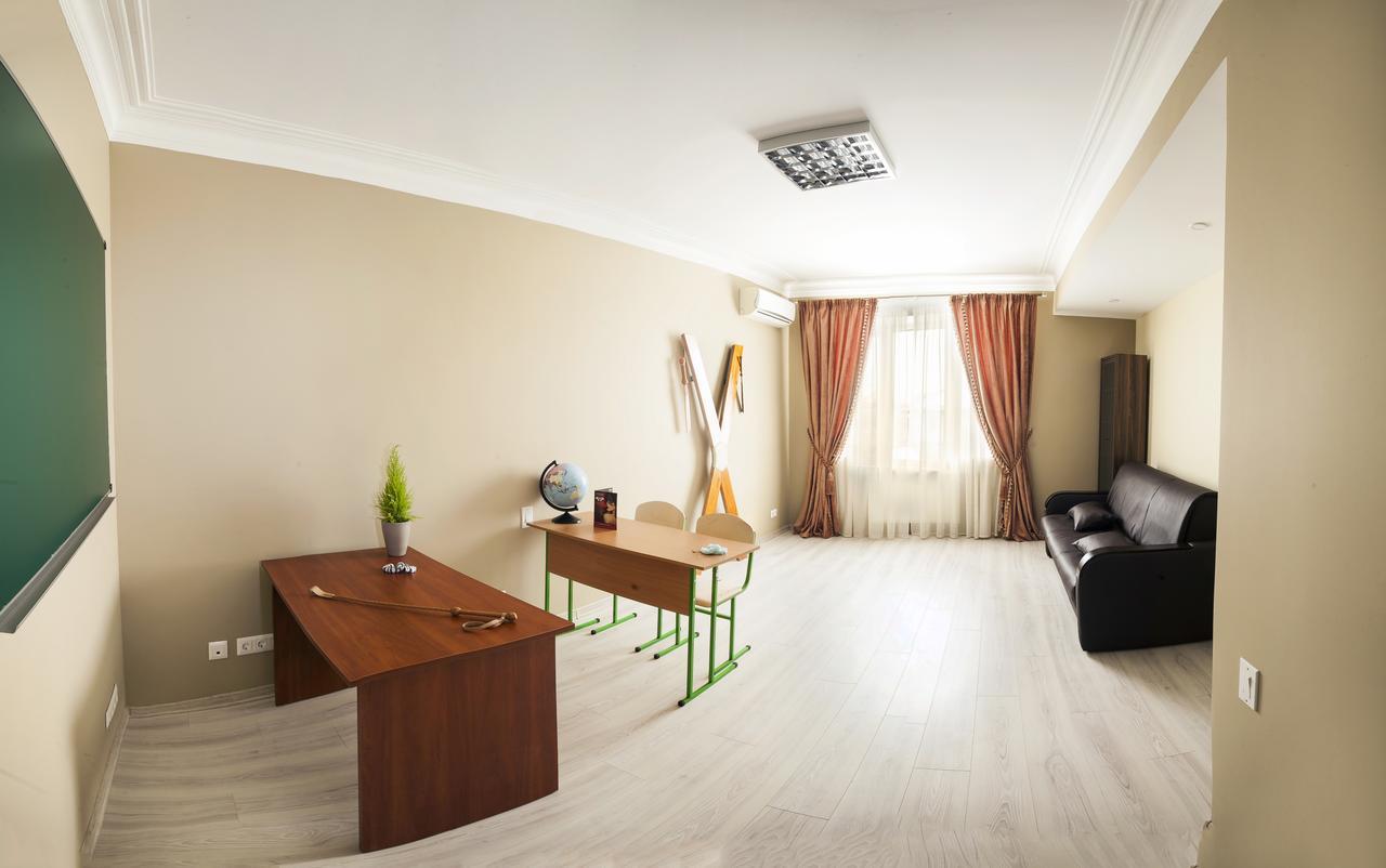 Dating Hotel Cherry Twins (Adults Only) Κίεβο Εξωτερικό φωτογραφία