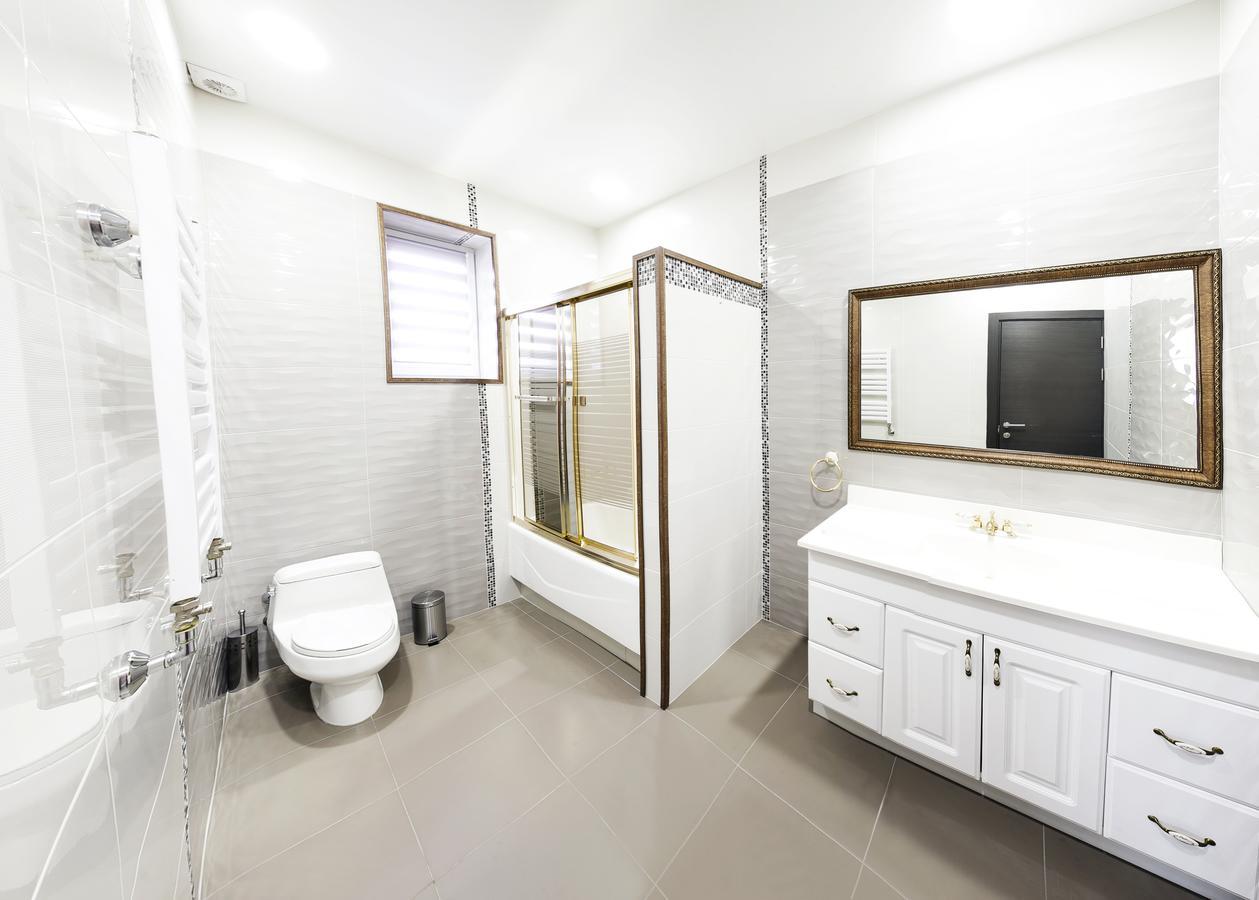 Dating Hotel Cherry Twins (Adults Only) Κίεβο Εξωτερικό φωτογραφία