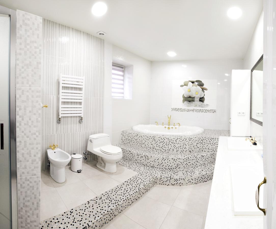 Dating Hotel Cherry Twins (Adults Only) Κίεβο Εξωτερικό φωτογραφία